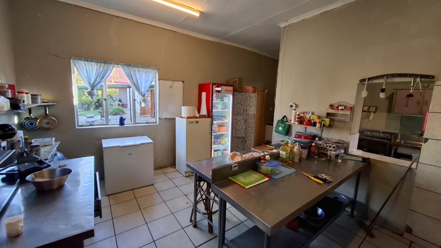 8 Bedroom Property for Sale in Memel Free State
